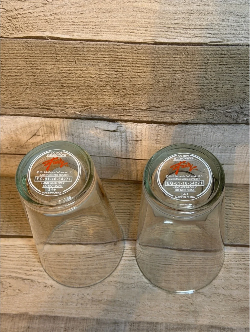 Bethesda 4 pint glasses, The Elder Scrolls V: Skyrim themed collectible set
